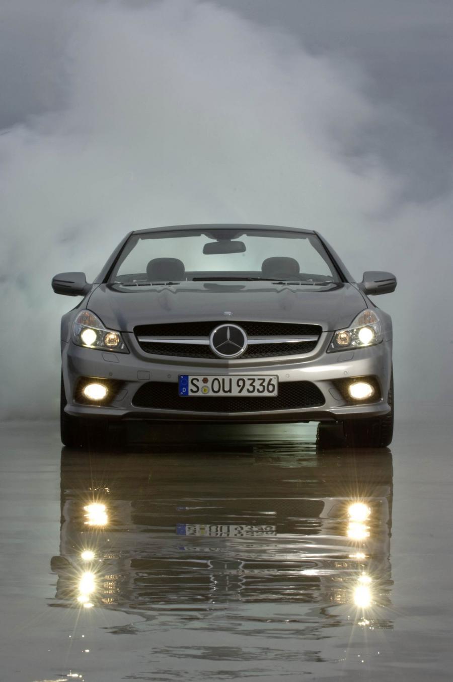  Mercedes-Benz SL-Class 2009 года  (фото 32 из 234)